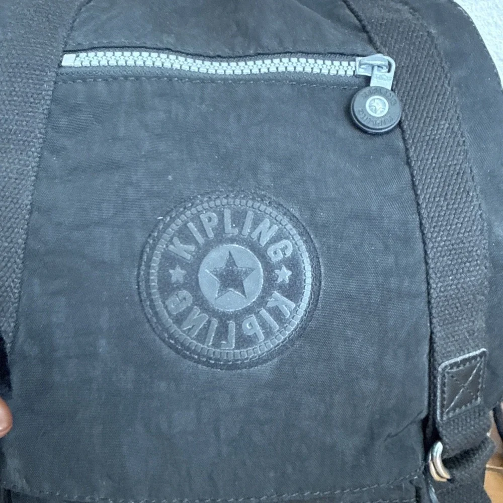 Kipling Joetsu Black Nylon Backpack Drawstring Zipper Pockets Monkey Keychain